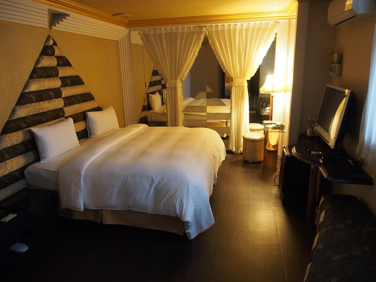 Day Chen Hotel Yilan Экстерьер фото