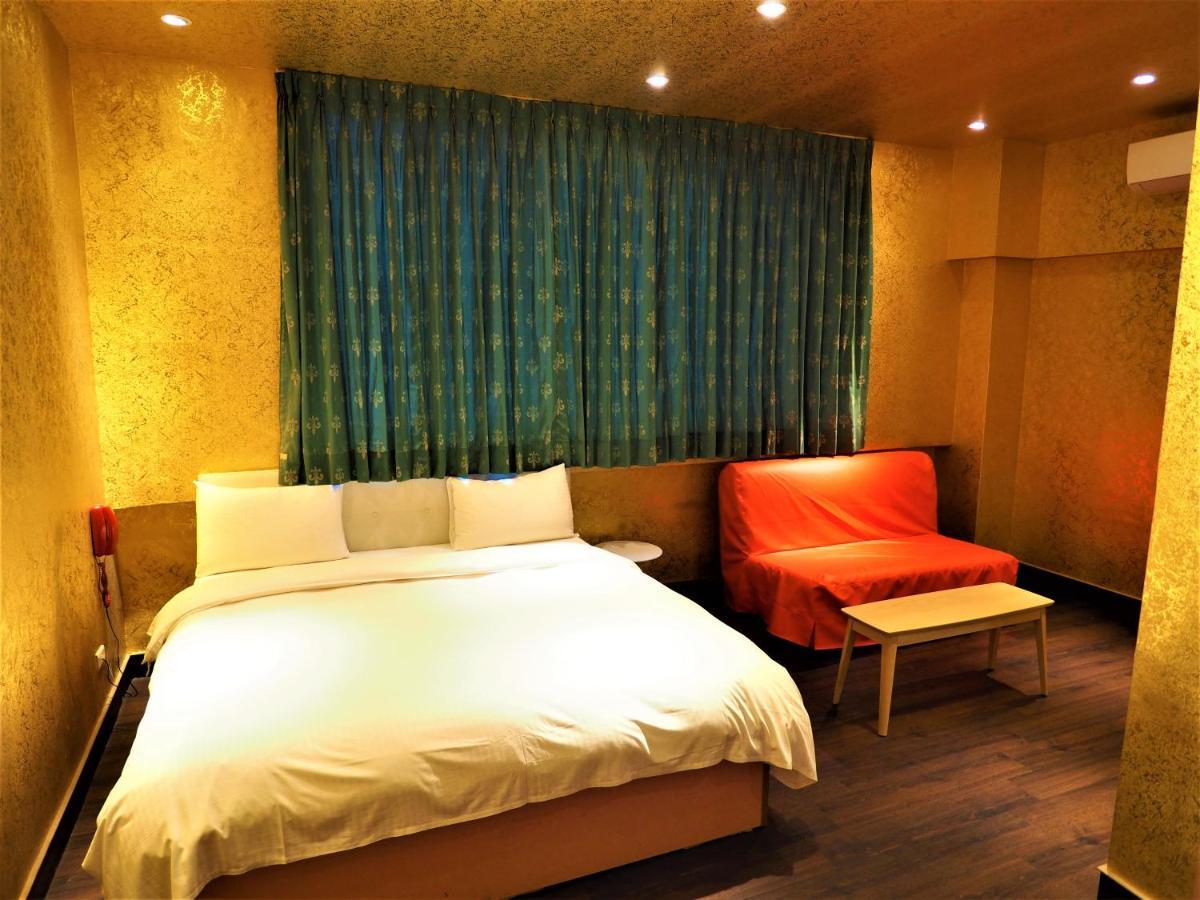 Day Chen Hotel Yilan Экстерьер фото